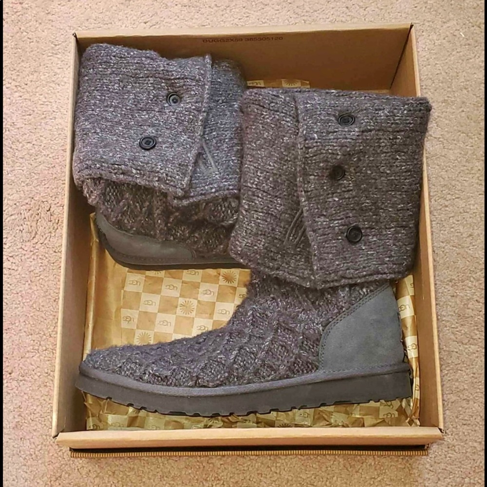 Ugg boots size 11